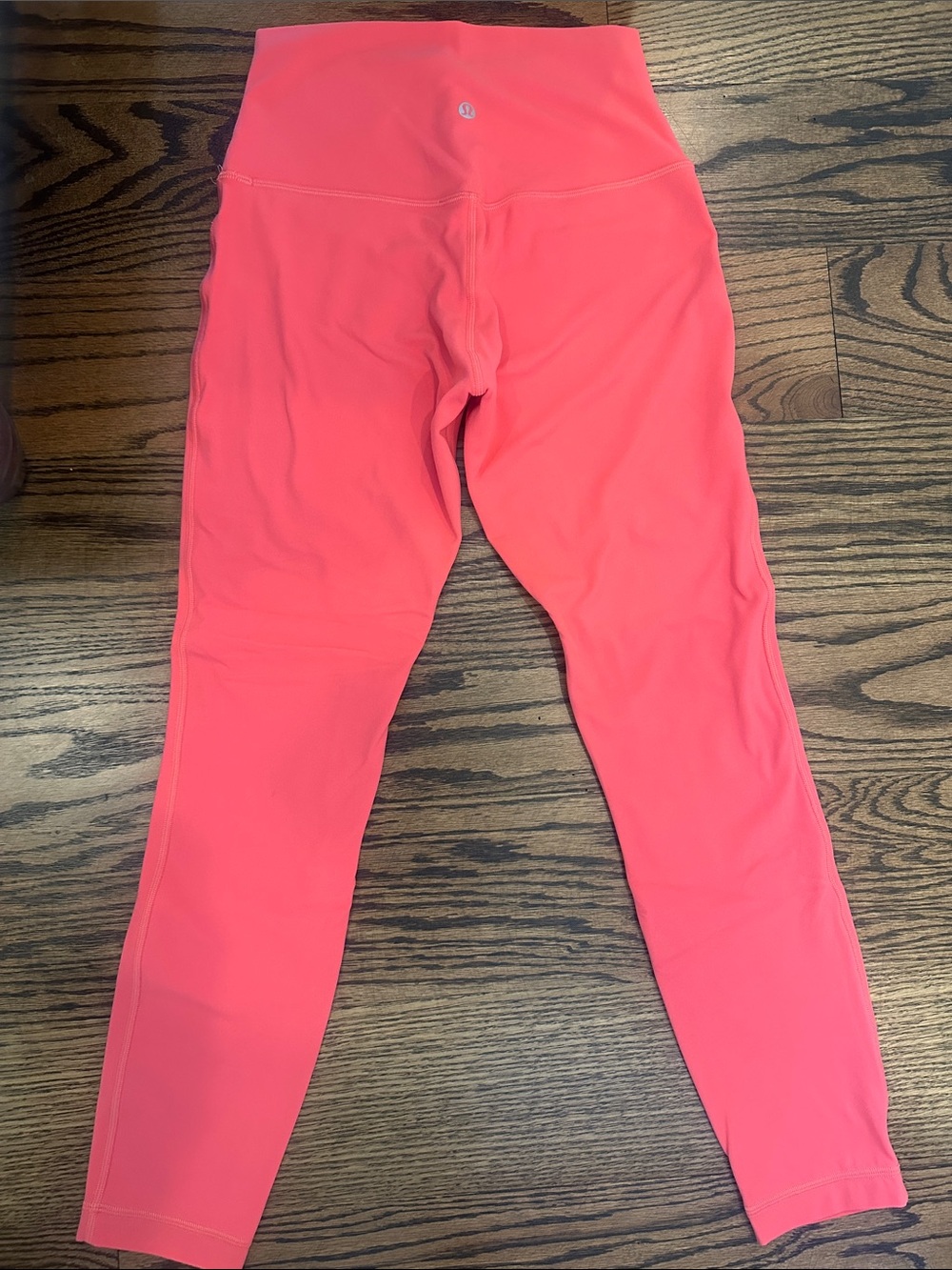 Lululemon Women’s Sz. 6 7/8 Coral Pink High-Waist Leggings NWOT - Picture 2 of 4